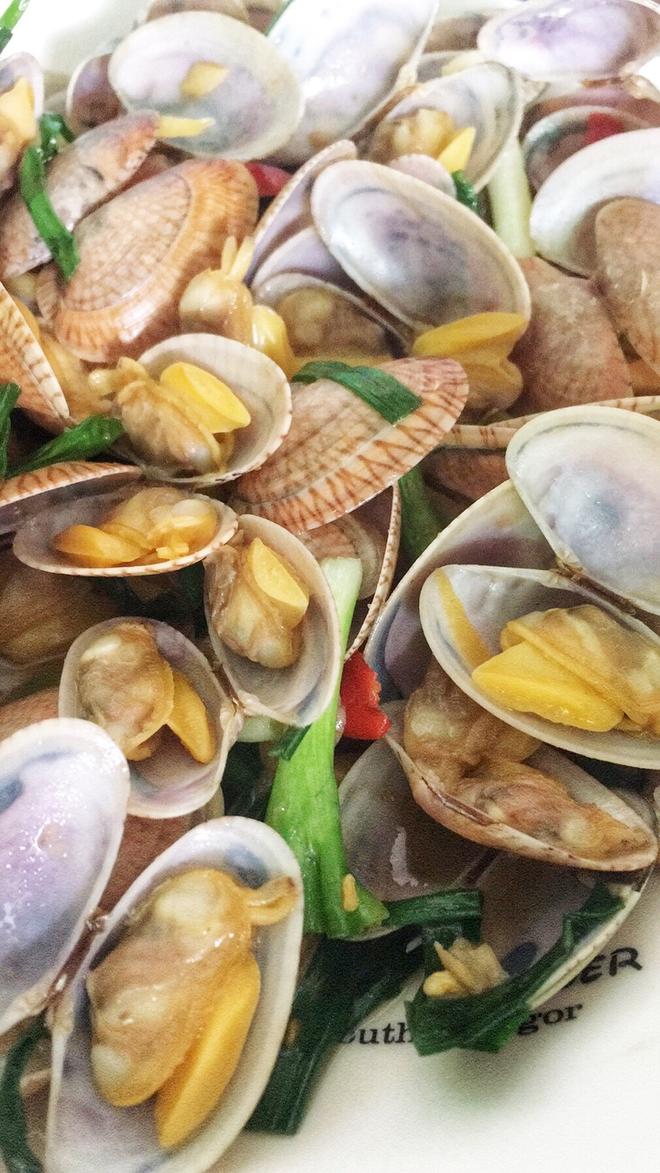 爆炒花甲（保留鲜味，不焯水的做法）